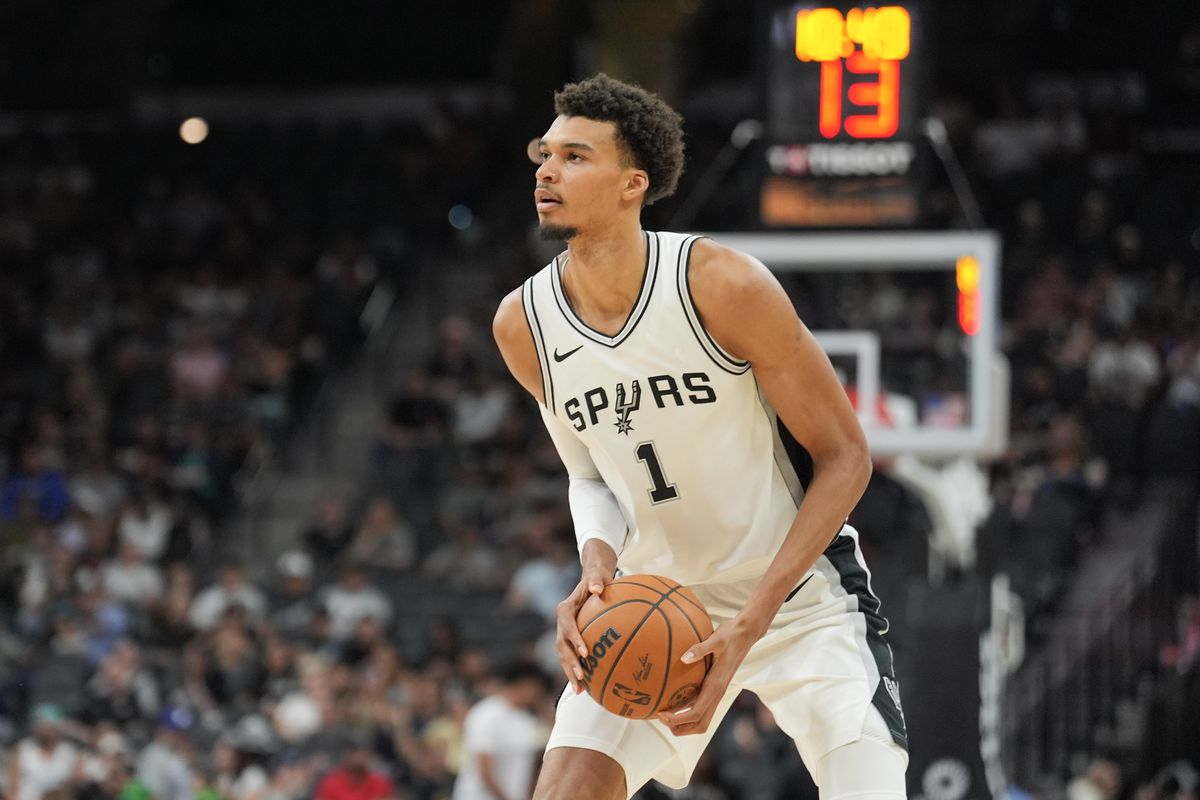 Los Angeles Lakers vs. San Antonio Spurs – 11/15/24 Free Pick & NBA Betting Prediction