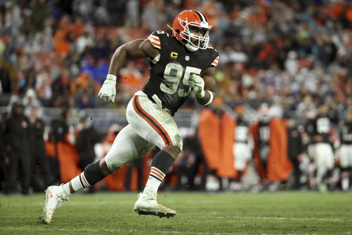 Regular Season Sacks Odds – 2025 Futures Betting Preview & Picks