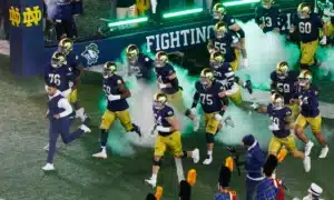 Syracuse Orange vs. Notre Dame Fighting Irish Free Pick & CFB Betting Prediction, 11/22/25