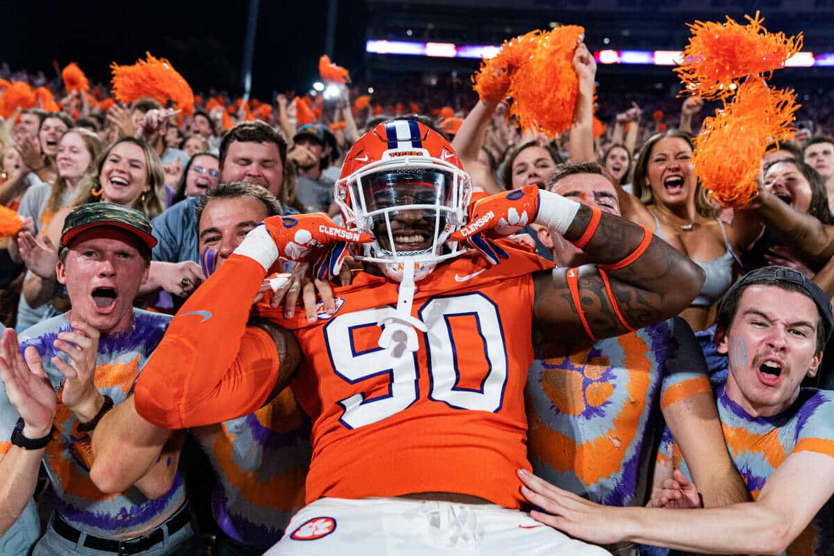 Miami Hurricanes vs. Clemson Tigers Free Pick & CFB Betting Prediction, 10/3/26