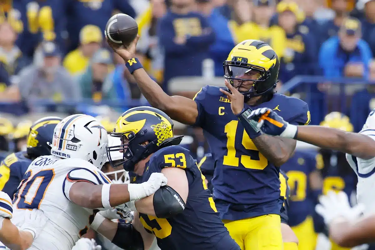 Iowa Hawkeyes vs. Michigan Wolverines Free Pick & CFB Betting Prediction, 9/26/26