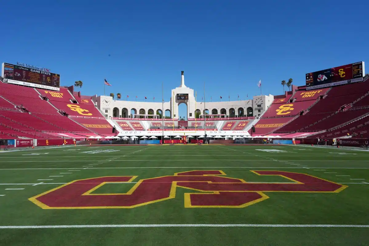 Louisiana-Lafayette Ragin’ Cajuns vs. USC Trojans Free Pick & CFB Betting Prediction, 9/12/26